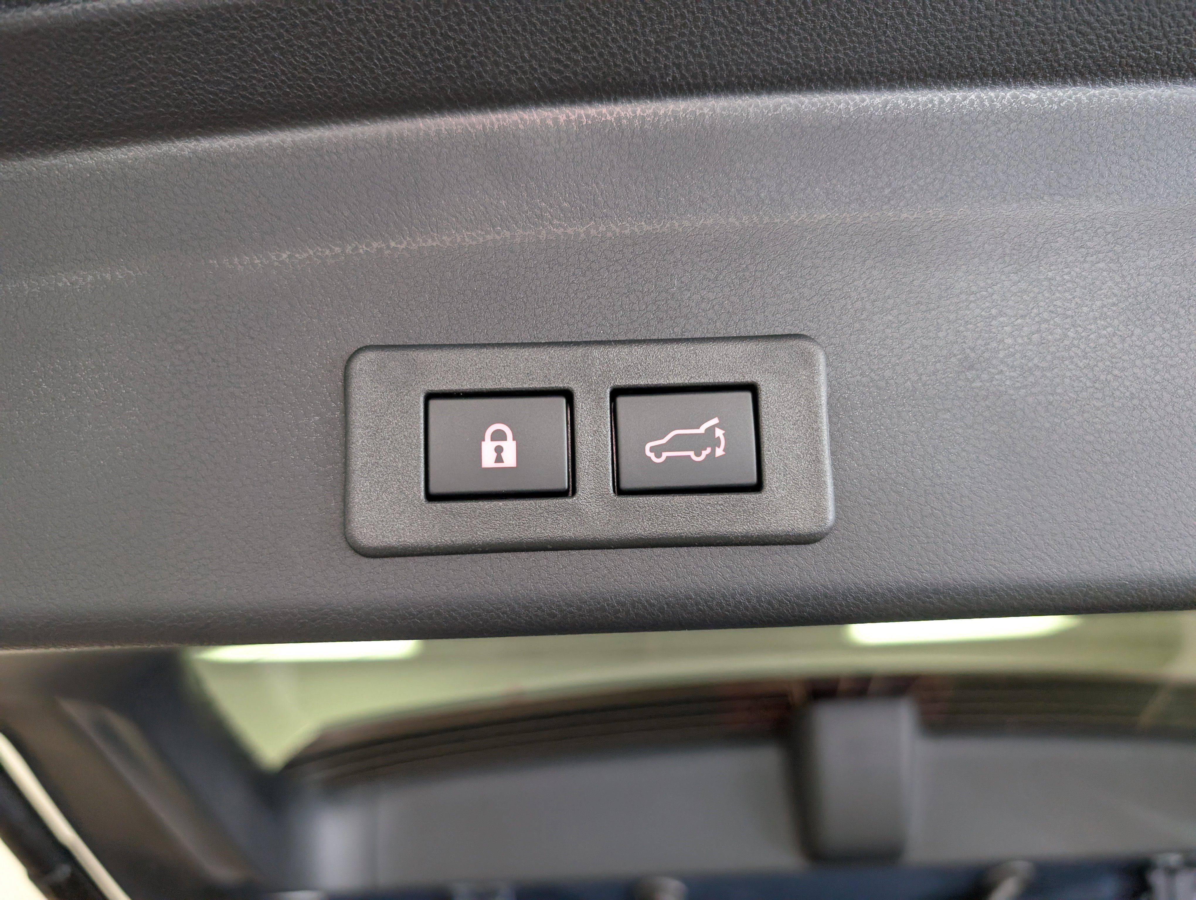 New 2025 Subaru Ascent Touring w/ Popular Package #2 image 28