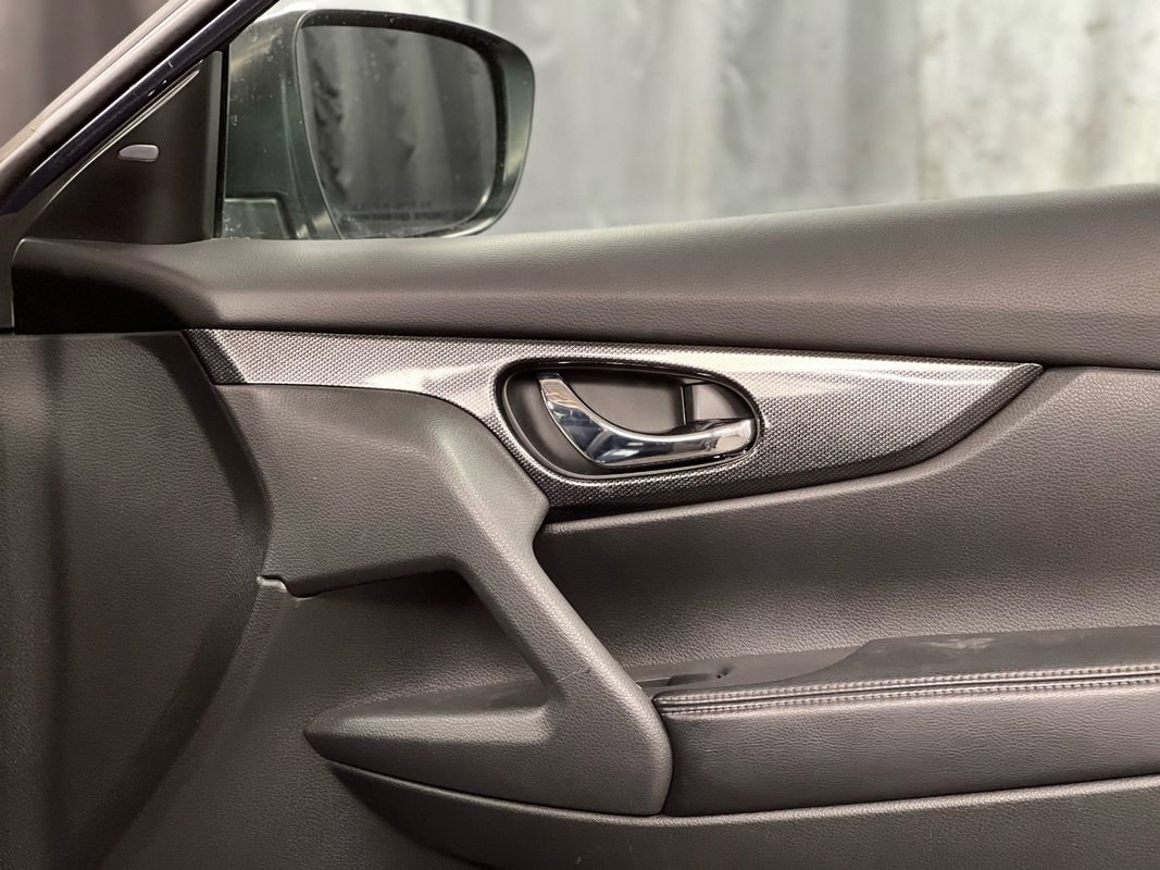 Used 2016 Nissan Rogue SL image 35