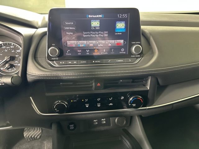 Used 2024 Nissan Rogue S image 21