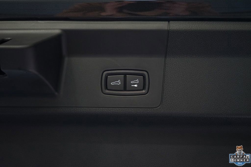 Used 2025 Porsche Panamera 4 image 34