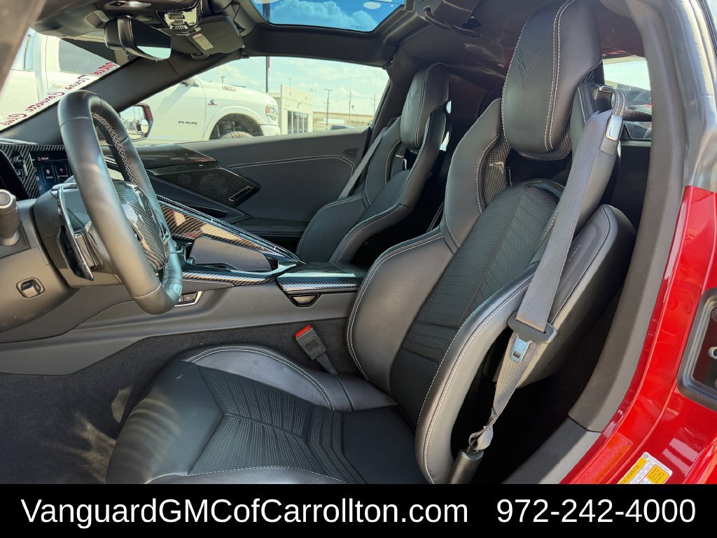 Used 2025 Chevrolet Corvette E-Ray w/ Stealth Interior Trim Package AWD/4WD image 32