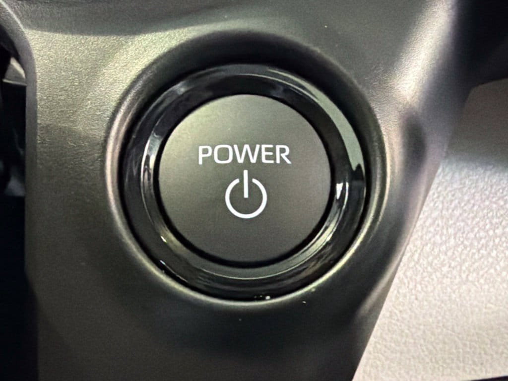 New 2026 Toyota Sienna XLE AWD/4WD image 25