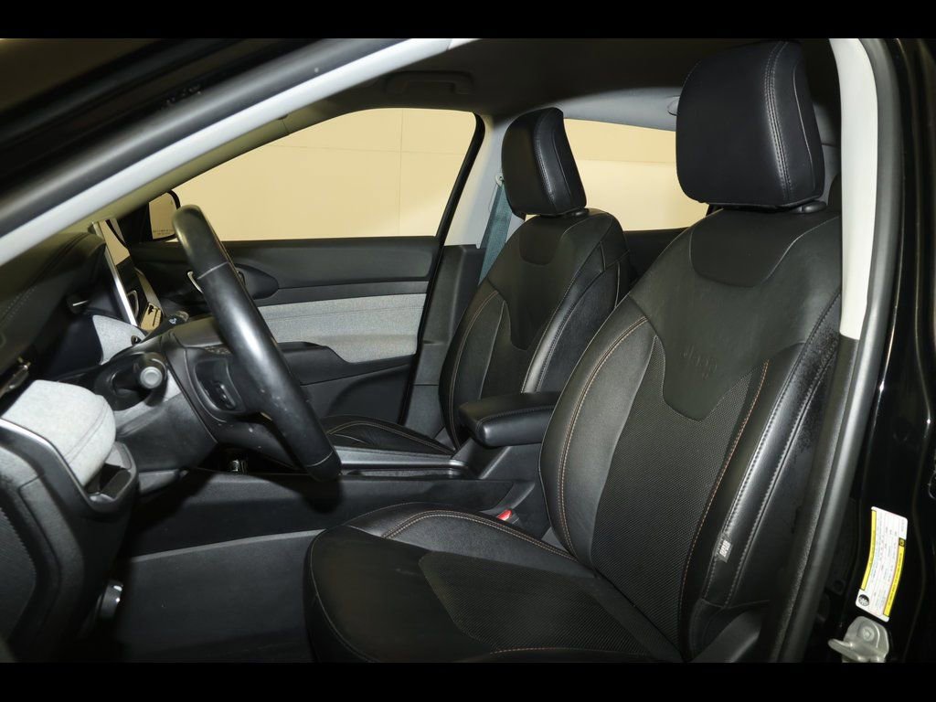 Used 2022 Jeep Compass Latitude image 22