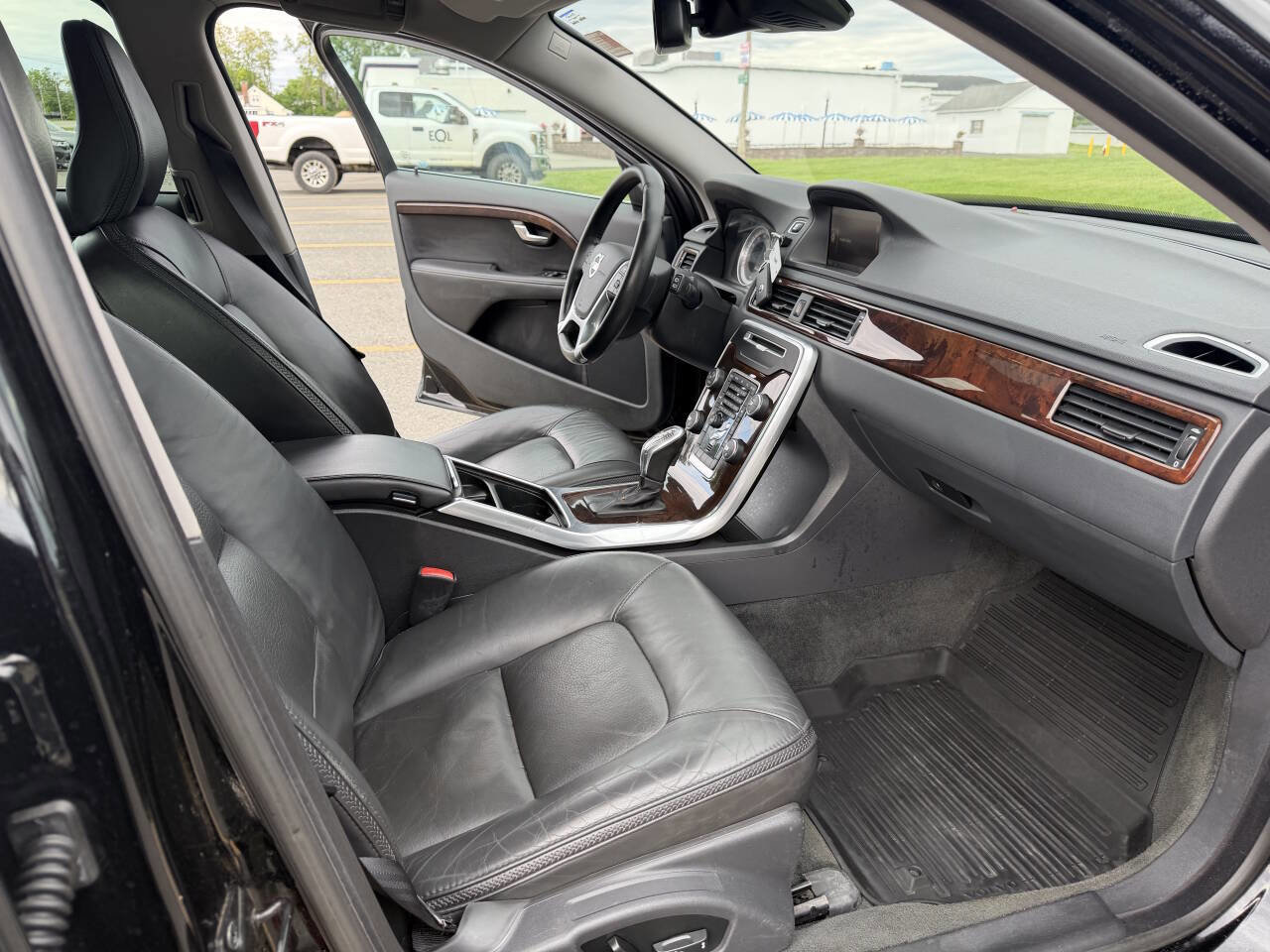 Used 2013 Volvo XC70 3.2 AWD/4WD image 12