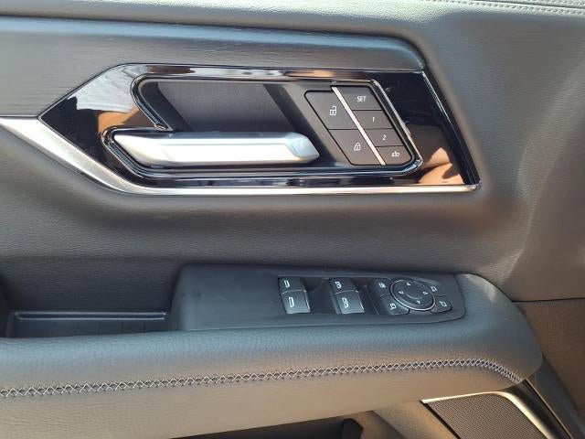 New 2026 GMC Yukon Denali AWD/4WD image 15