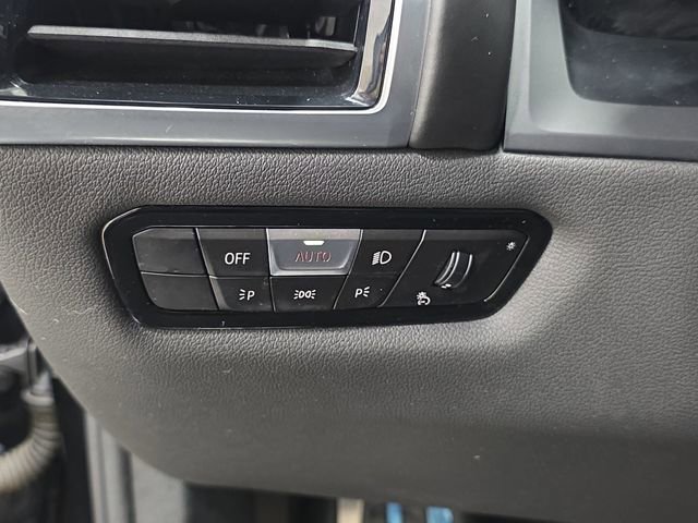 Used 2020 BMW M8 Convertible image 26