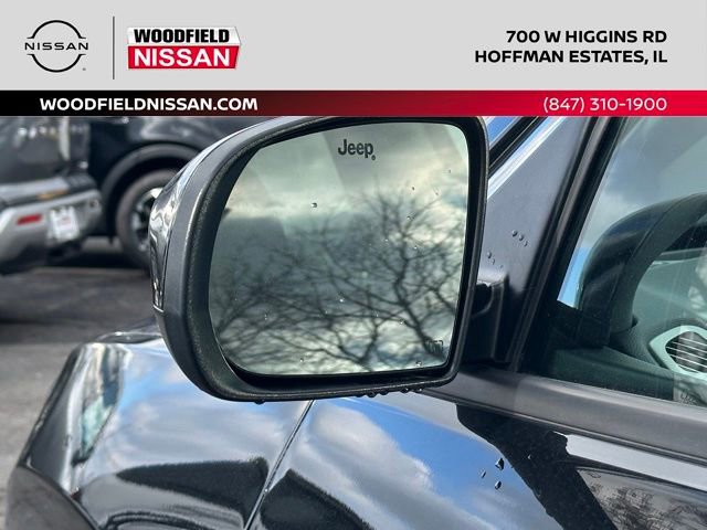Used 2017 Jeep Compass Latitude w/ Popular Equipment Group image 12