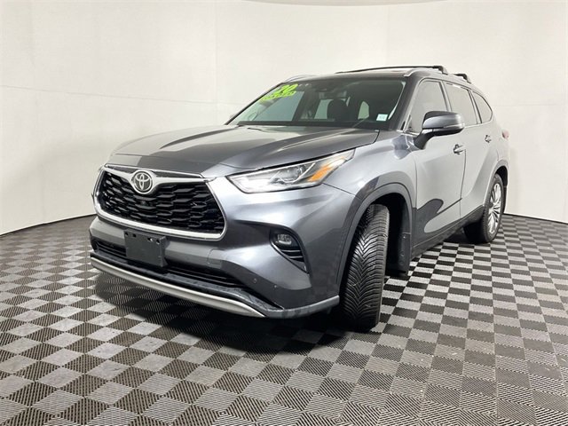 Used 2020 Toyota Highlander Platinum image 9