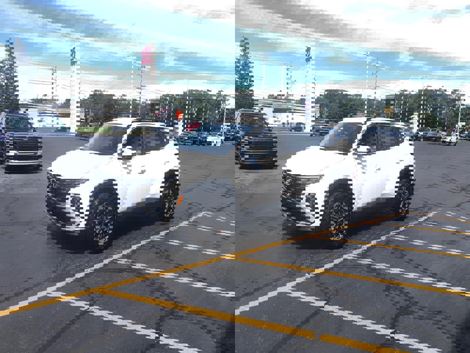 New 2026 Hyundai Tucson SEL image 4