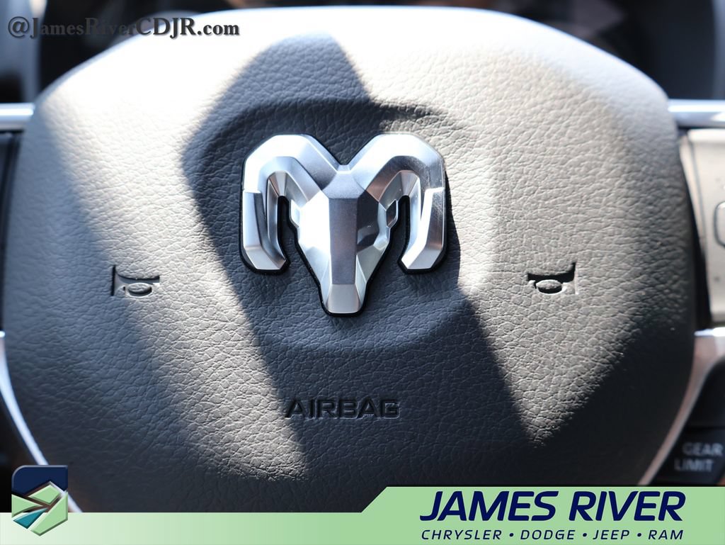 Used 2025 RAM 2500 Big Horn AWD/4WD image 19
