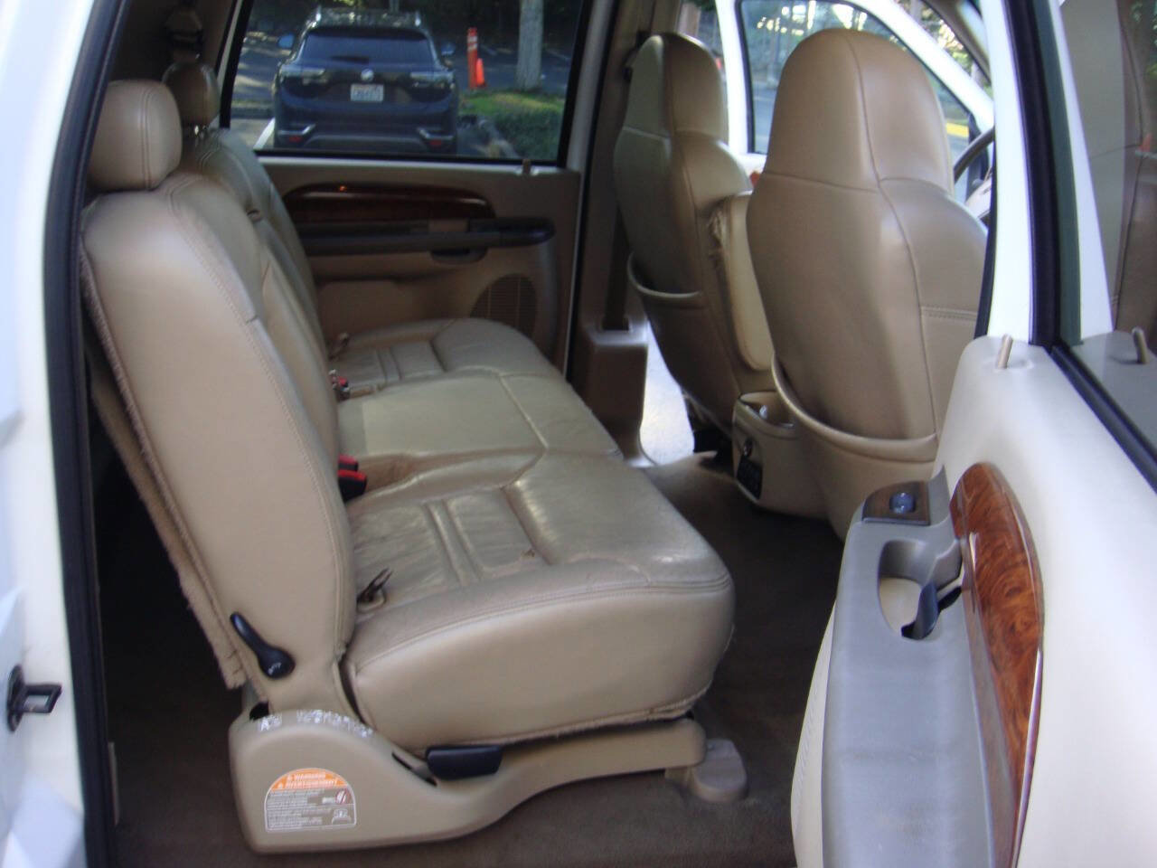 Used 2001 Ford Excursion Limited image 16