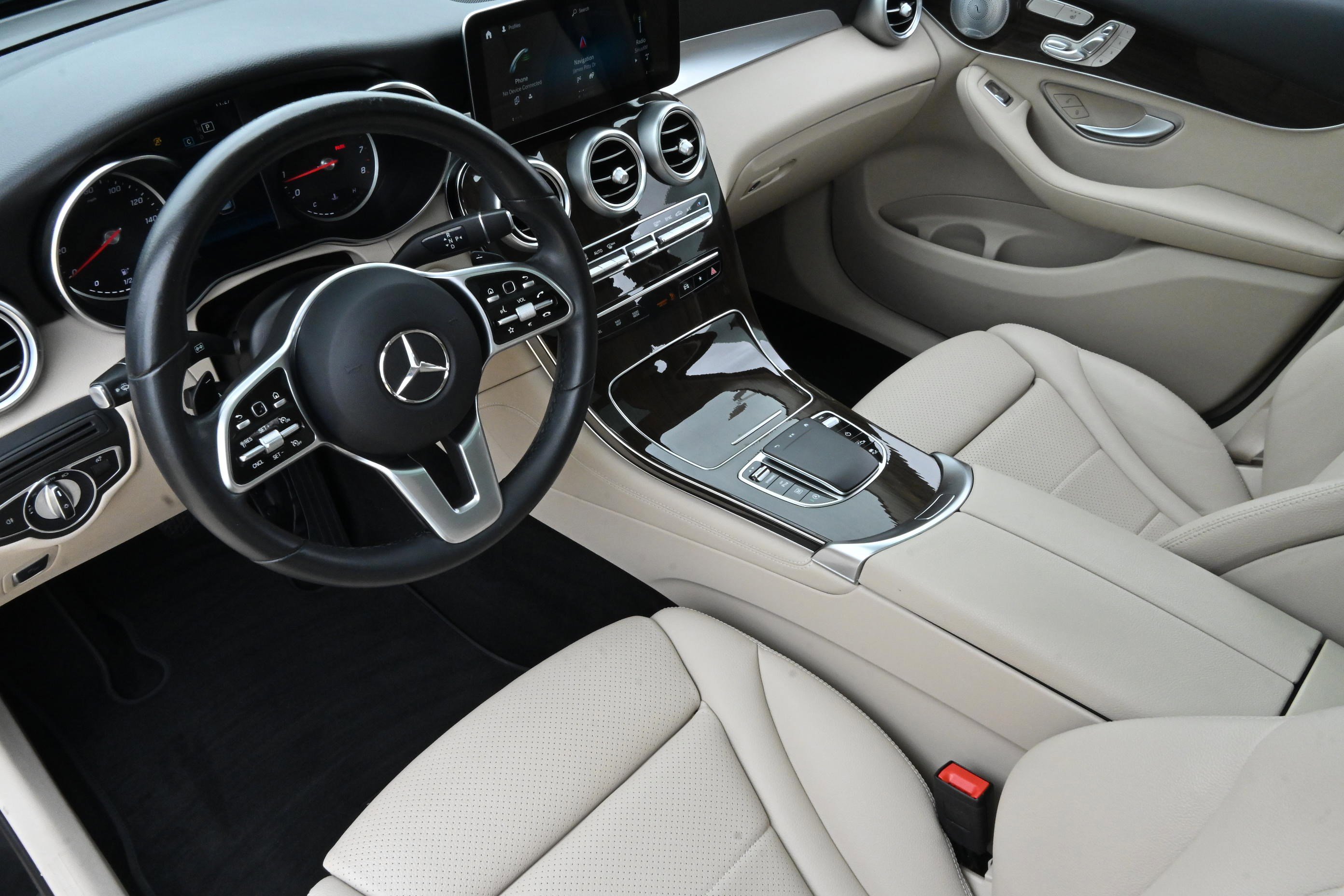 Used 2021 Mercedes-Benz GLC 300 image 14