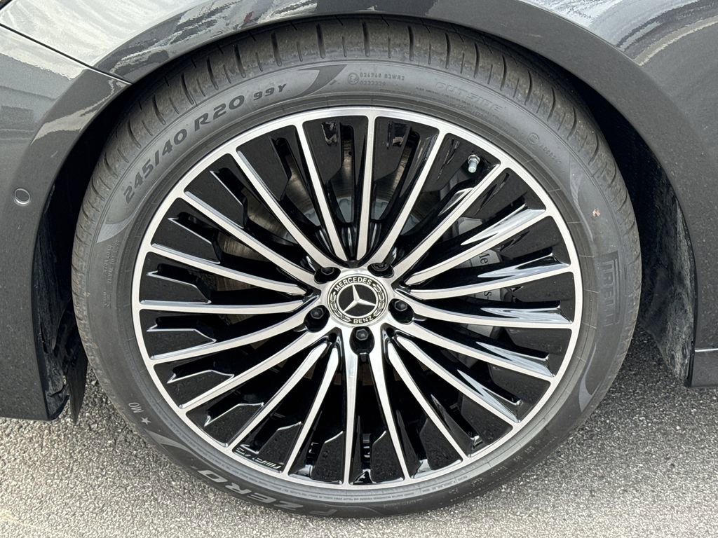 New 2026 Mercedes-Benz E 450 4MATIC Sedan image 13