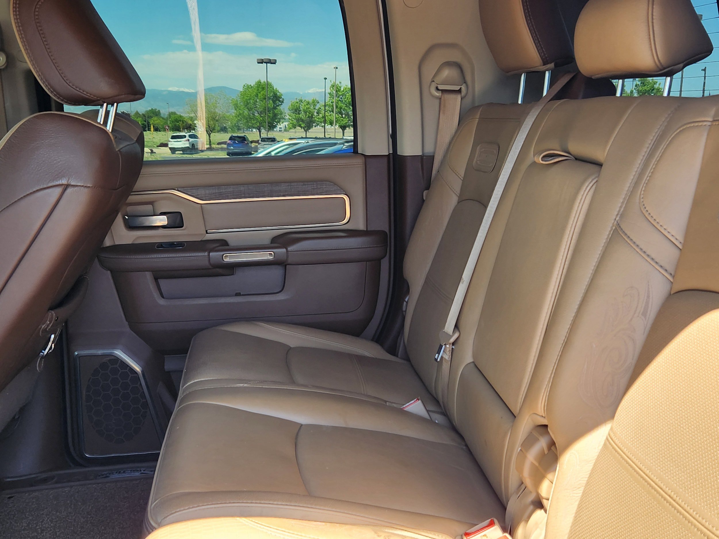 Used 2022 RAM 2500 Limited AWD/4WD image 17