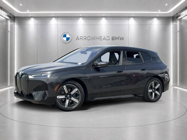 Used 2022 BMW iX xDrive50 w/ Premium Package AWD/4WD image 34