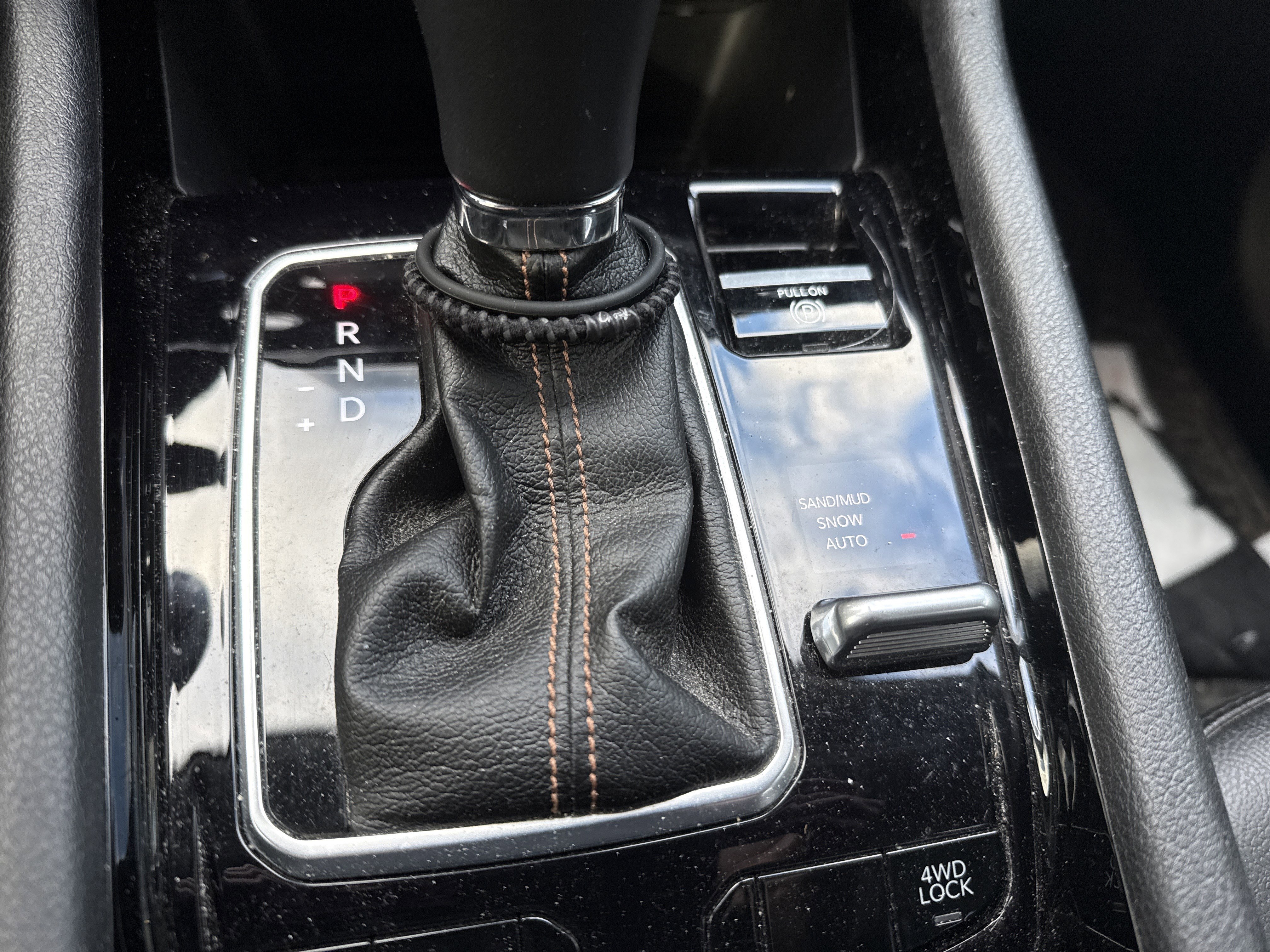 Certified 2022 Jeep Compass Limited w/ Sun and Sound Group image 20