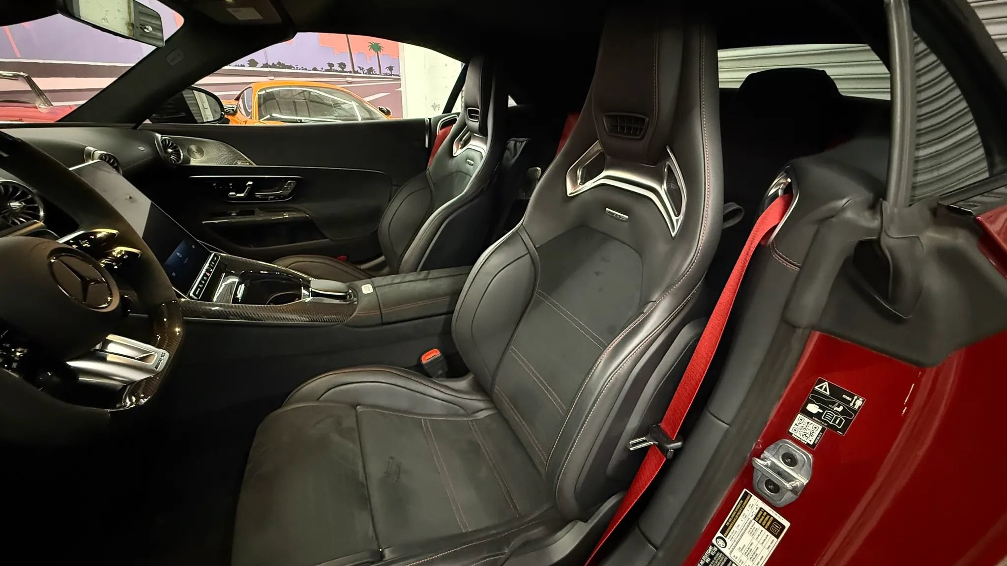 Used 2025 Mercedes-Benz SL 63 AMG 4MATIC w/ AMG Aerodynamics Package image 13