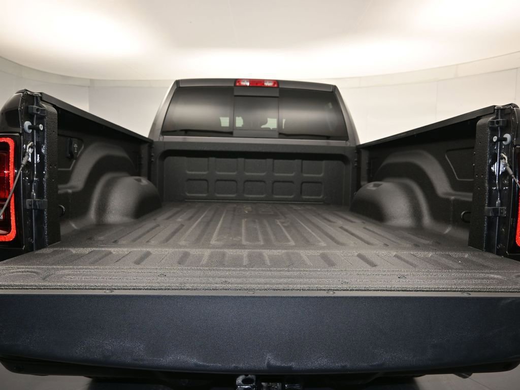 New 2026 RAM 3500 Tradesman AWD/4WD image 24