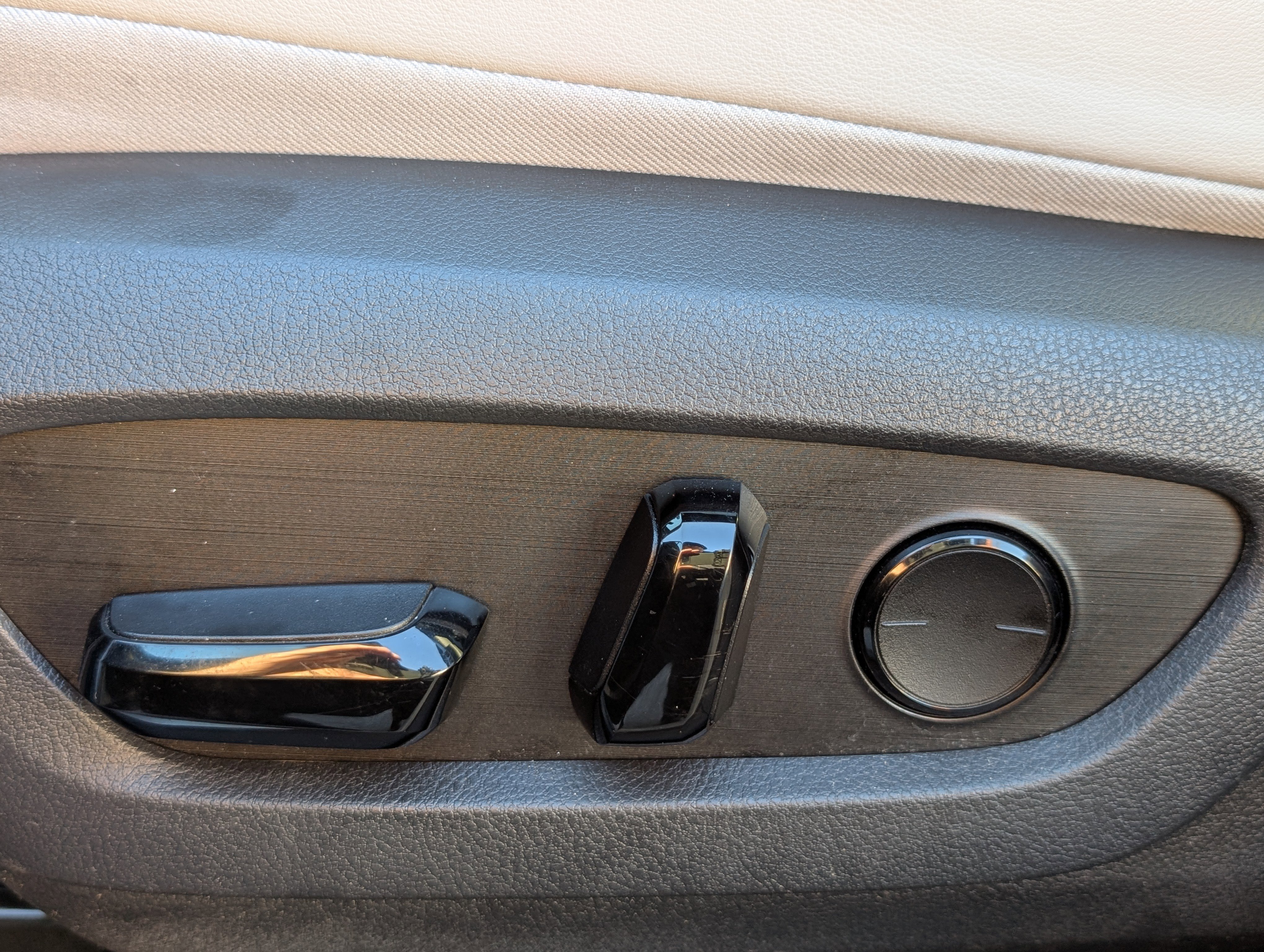 Certified 2023 Lexus RX 350h RX 350h Premium w/ Cold Area Package image 20