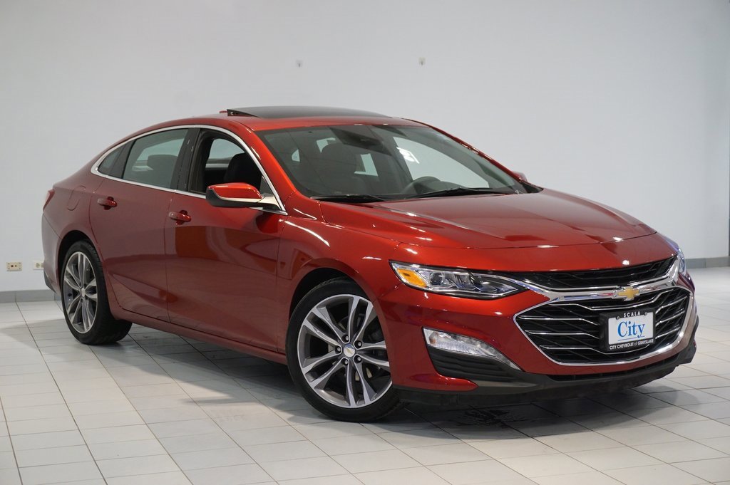 Certified 2023 Chevrolet Malibu LT w/ Driver Confidence Package image 3