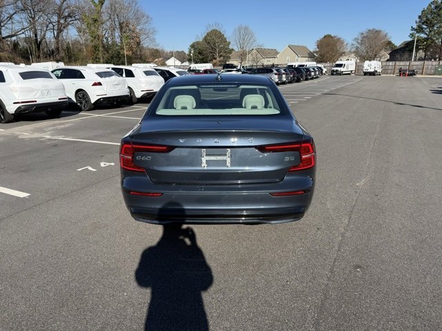 Used 2024 Volvo S60 B5 Core image 7