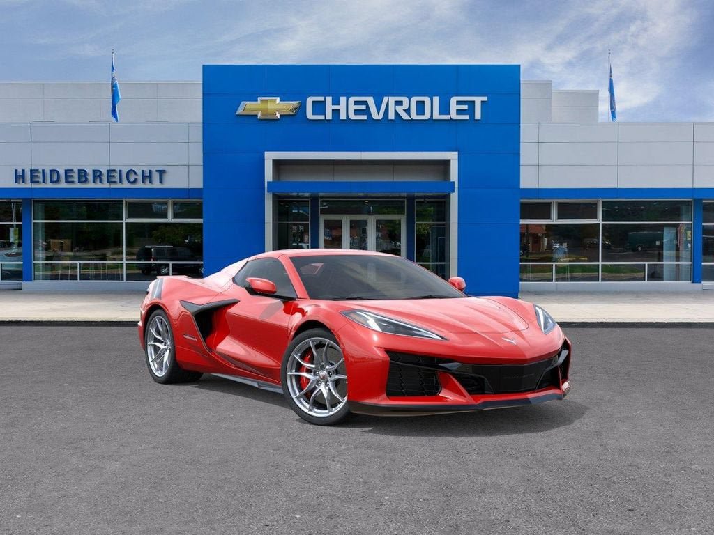 New 2027 Chevrolet Corvette Grand Sport w/ Chrome Exterior Badge Package