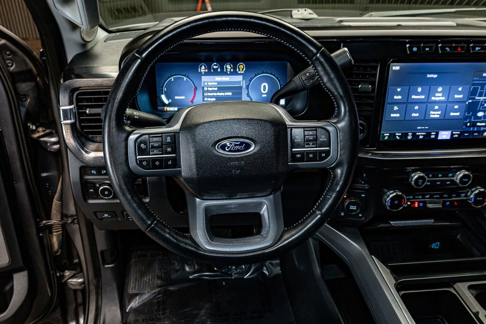 Used 2023 Ford F250 Lariat w/ Lariat Ultimate Package image 18