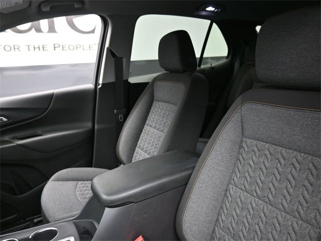 Used 2024 Chevrolet Equinox LT image 16