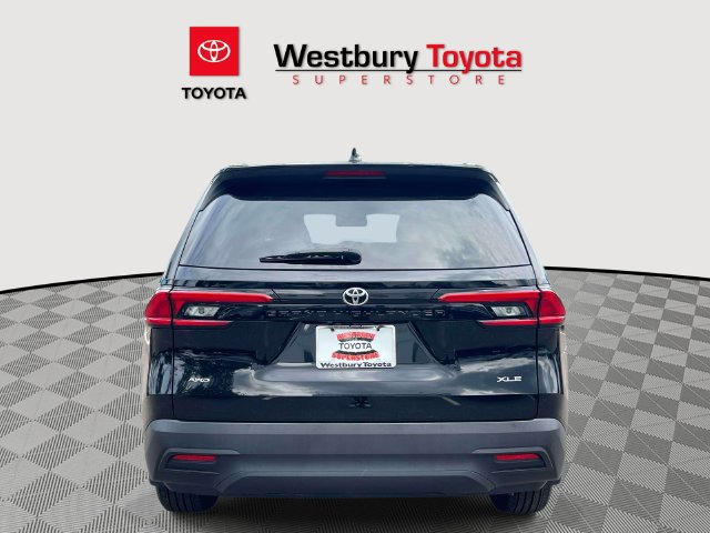 Used 2024 Toyota Grand Highlander AWD image 11