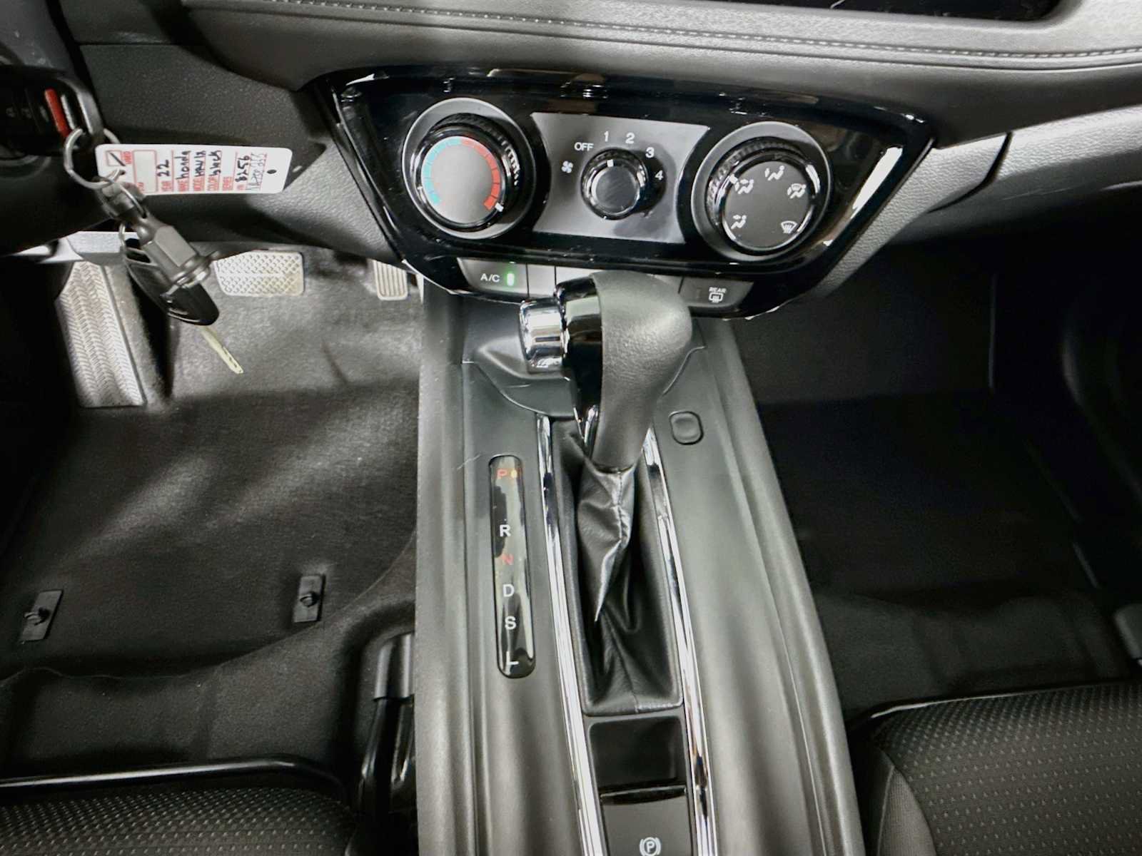 Certified 2022 Honda HR-V LX image 17