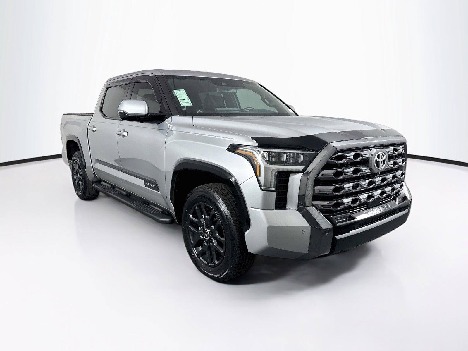 Used 2024 Toyota Tundra Platinum AWD/4WD image 10