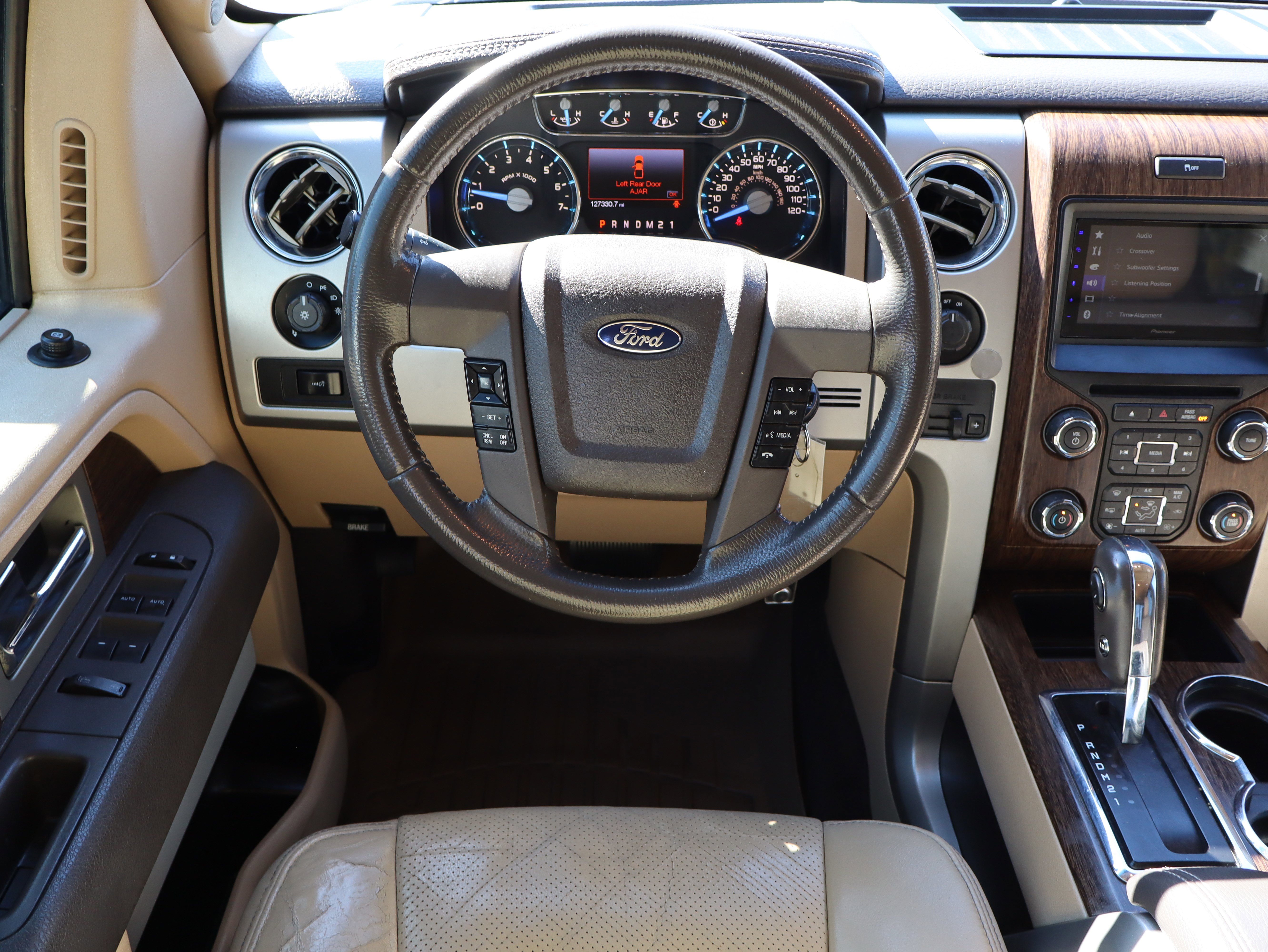 Used 2013 Ford F150 Lariat w/ Mid Equipment Group image 22