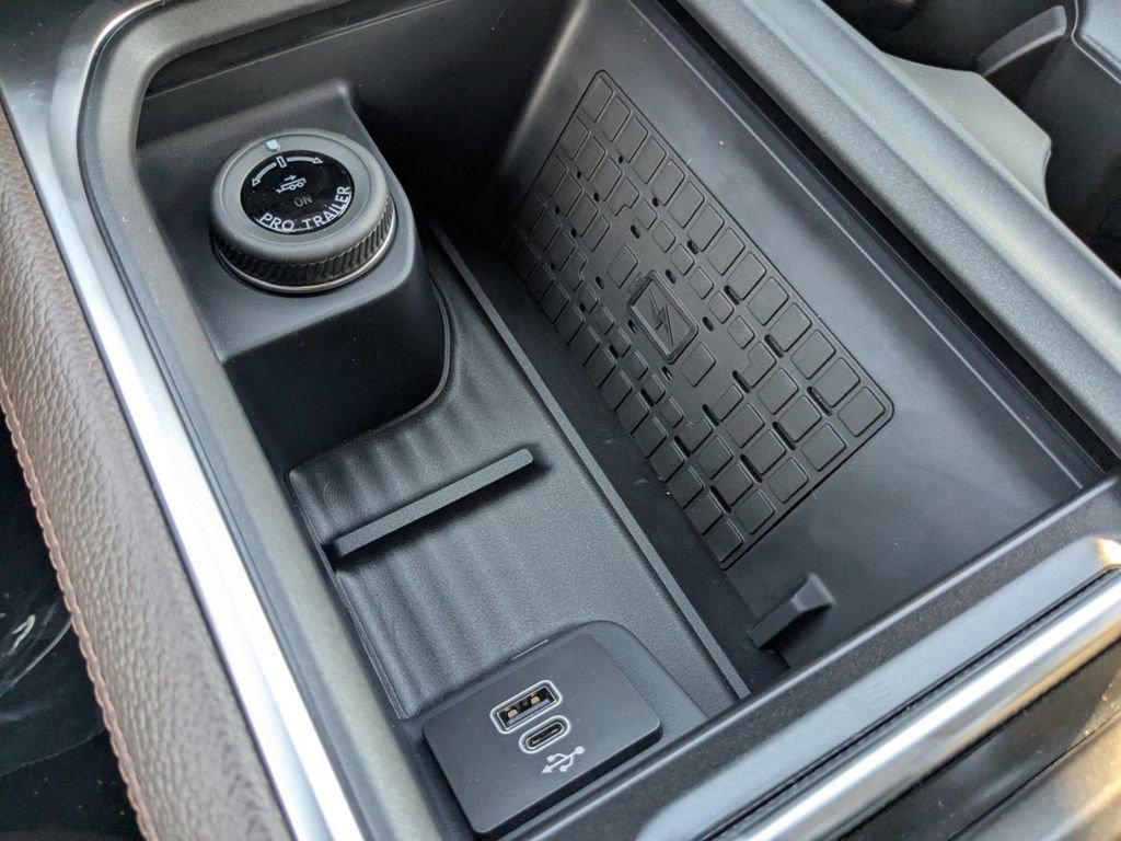 New 2025 Ford Expedition Max King Ranch image 27