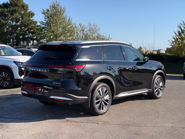 Certified 2026 INFINITI QX60 Luxe w/ Family Package AWD/4WD image 7