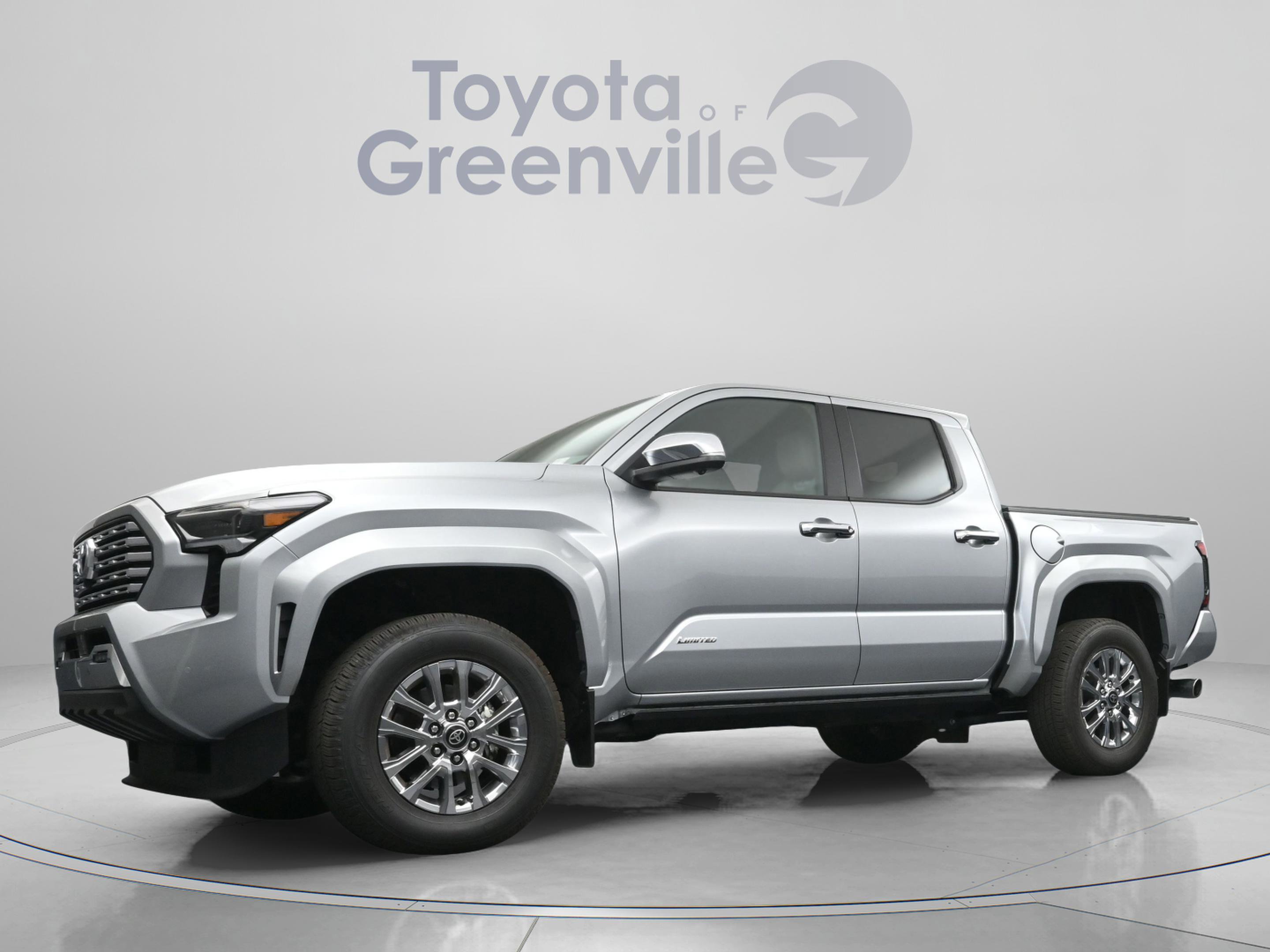 Used 2025 Toyota Tacoma Limited AWD/4WD image 4