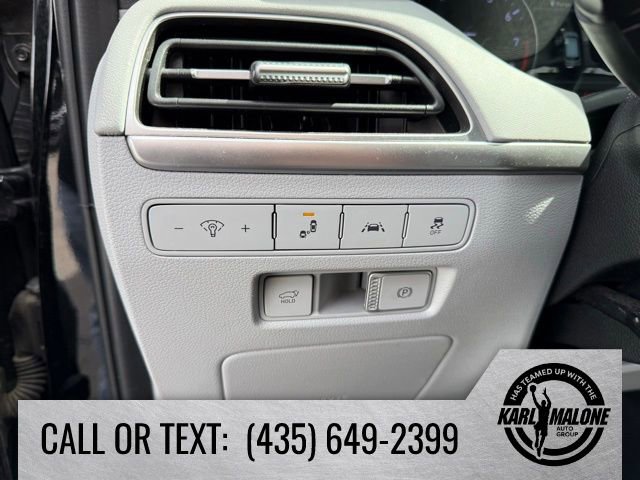 Used 2021 Hyundai Palisade SEL w/ Premium Package image 16