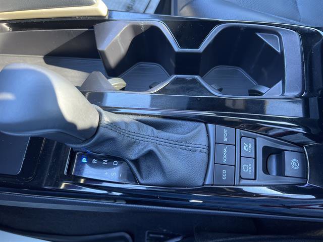 Used 2025 Toyota Camry XSE w/ Premium Plus Package image 28