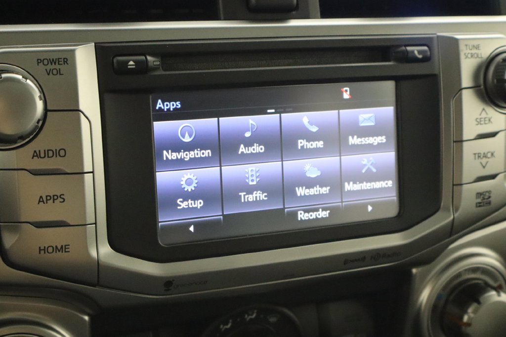 Used 2018 Toyota 4Runner SR5 Premium AWD/4WD image 30