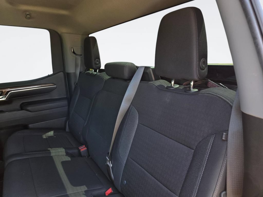 Used 2023 Chevrolet Silverado 1500 LT AWD/4WD image 33