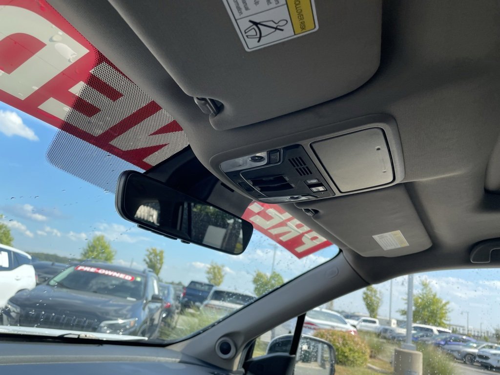 Used 2022 Honda Pilot Elite image 21