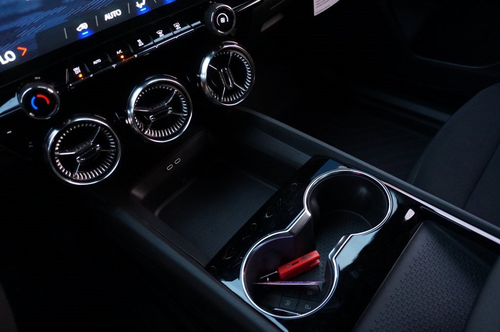 New 2026 Chevrolet Blazer EV LT w/ Midnight/Sport Edition image 15