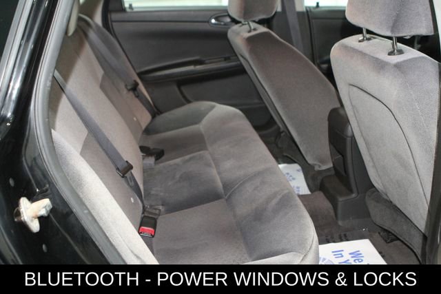 Used 2016 Chevrolet Impala LT FWD image 25