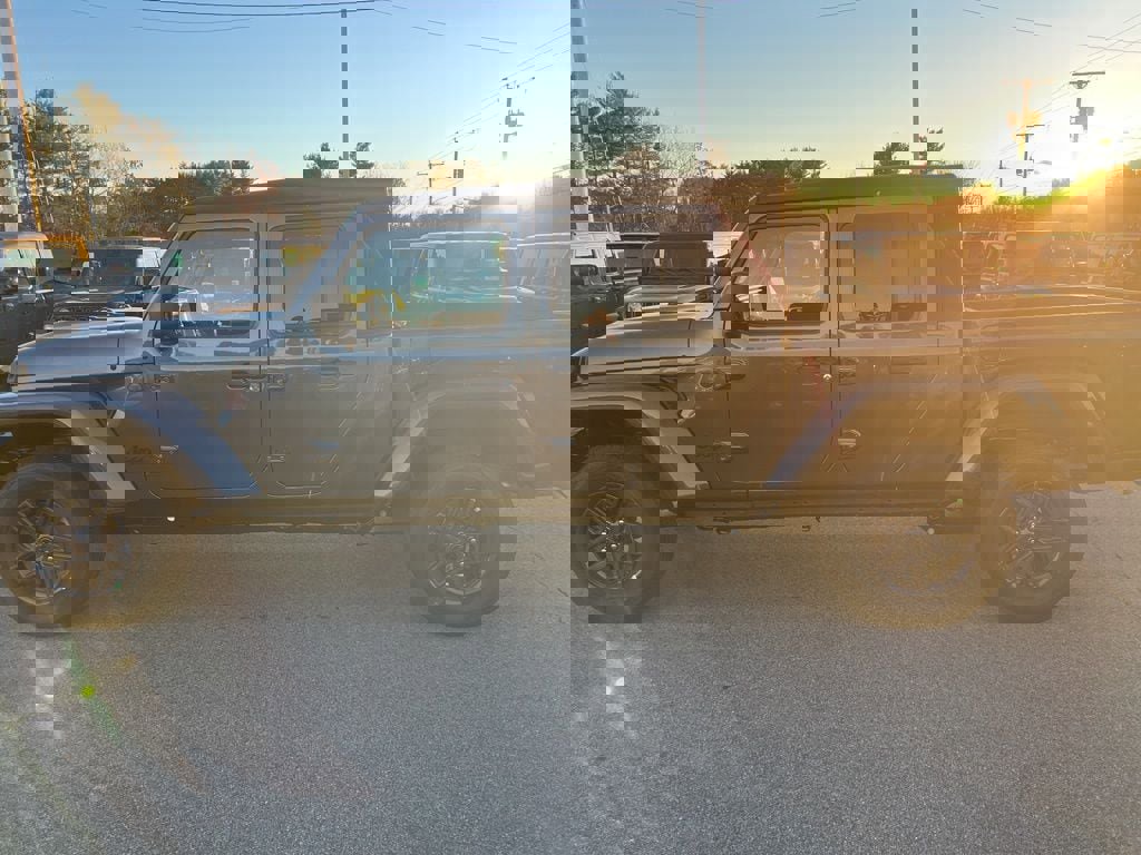 New 2026 Jeep Gladiator Sport image 4