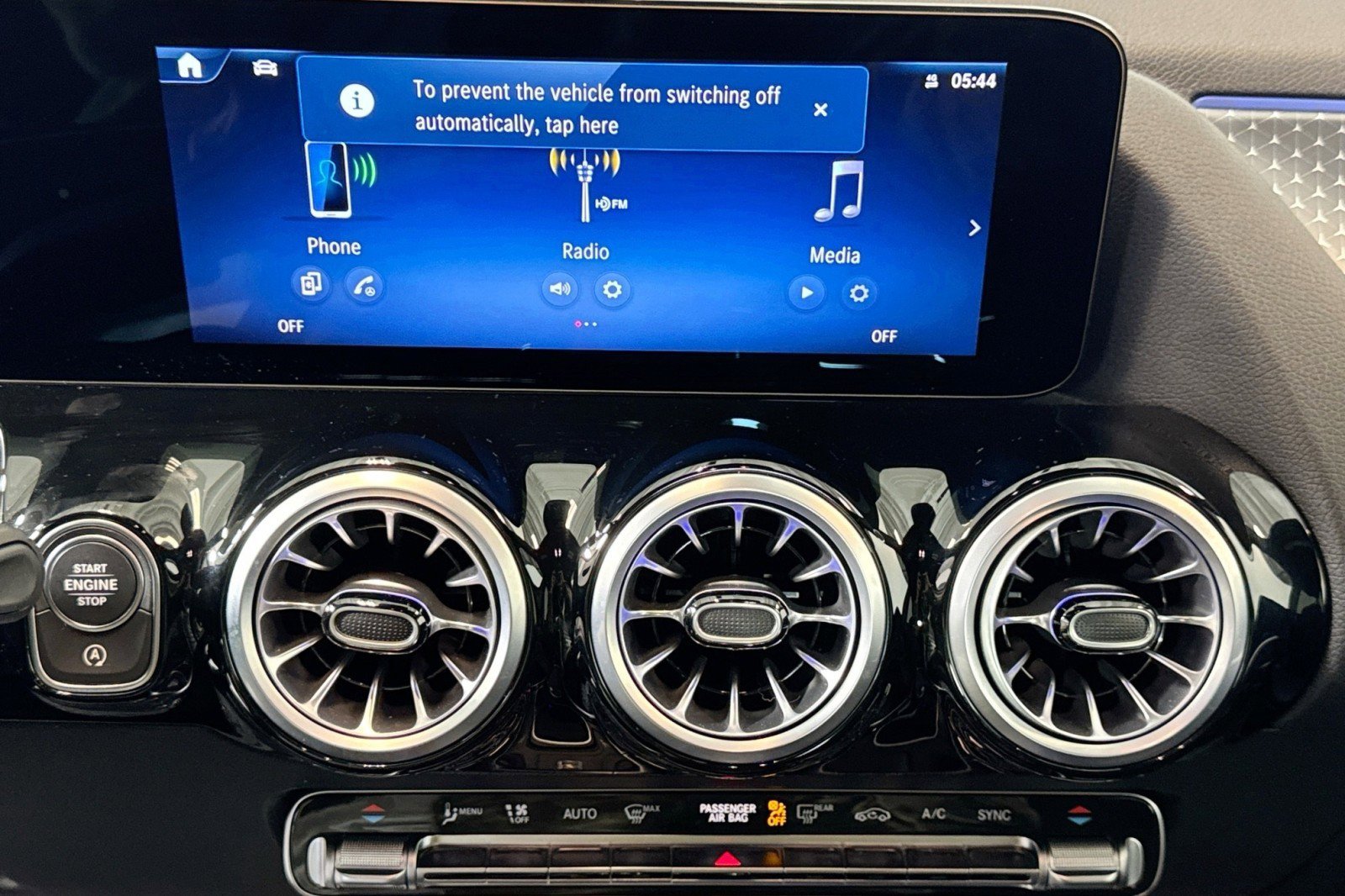 Certified 2025 Mercedes-Benz GLA 250 image 13