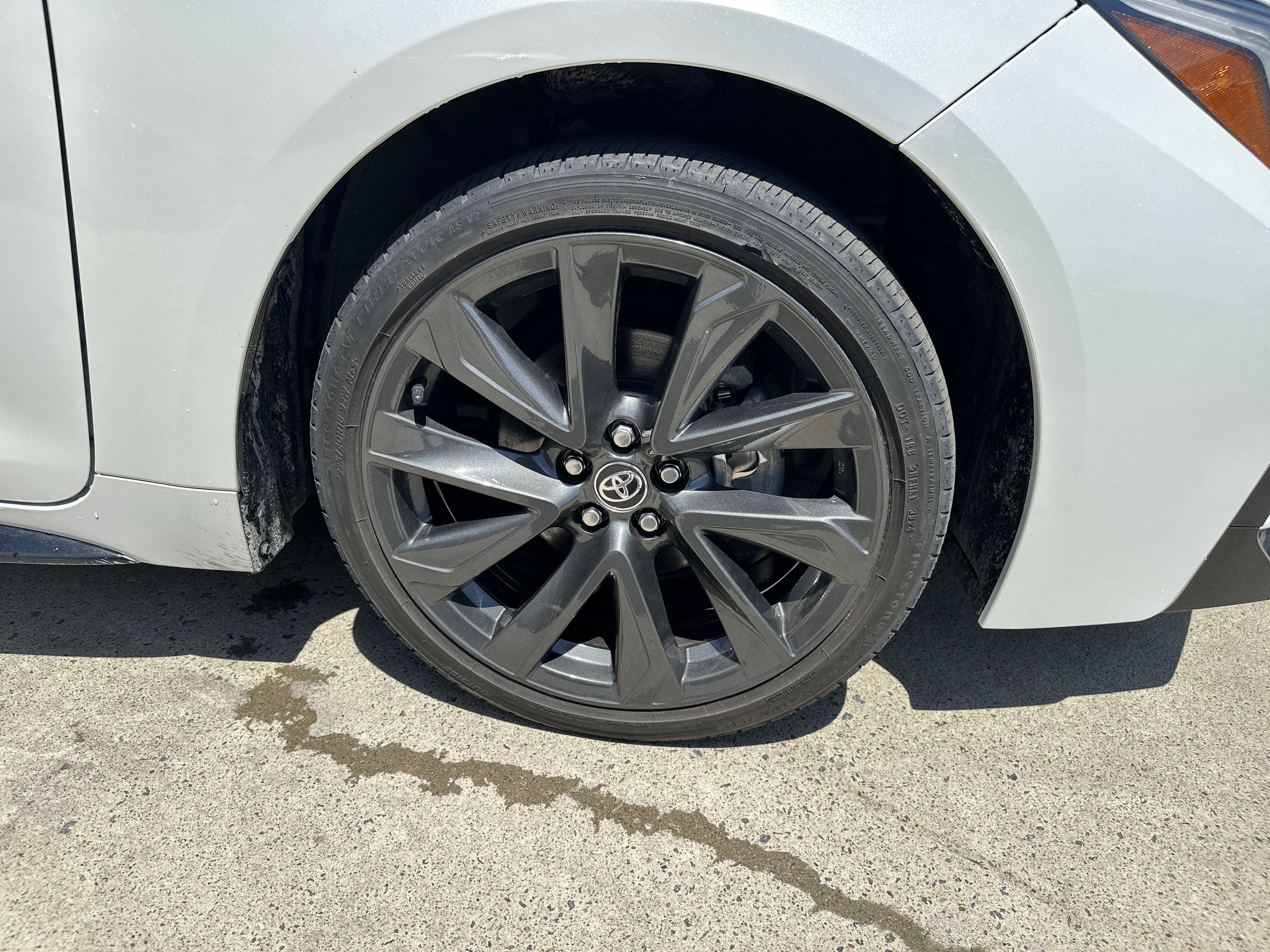 Used 2023 Toyota Corolla XSE FWD image 35