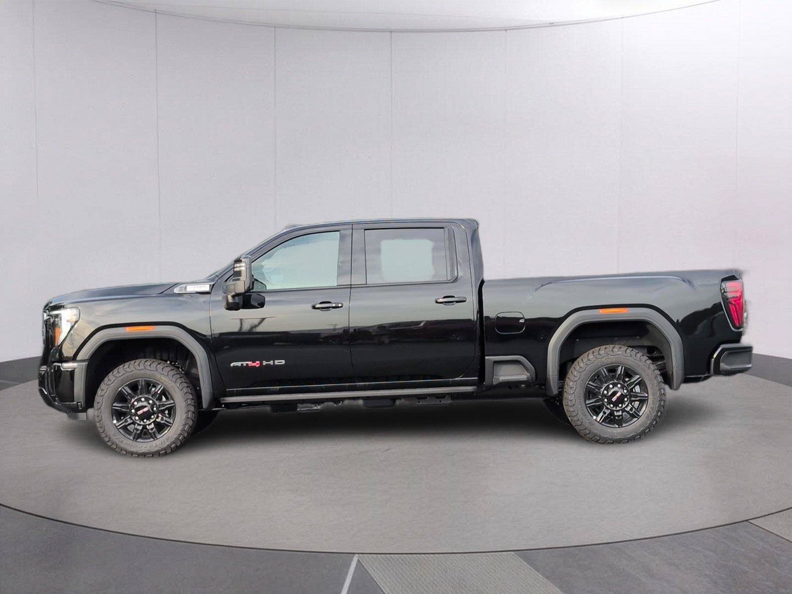 New 2026 GMC Sierra 2500 AT4 w/ AT4 Premium Plus Package AWD/4WD image 2