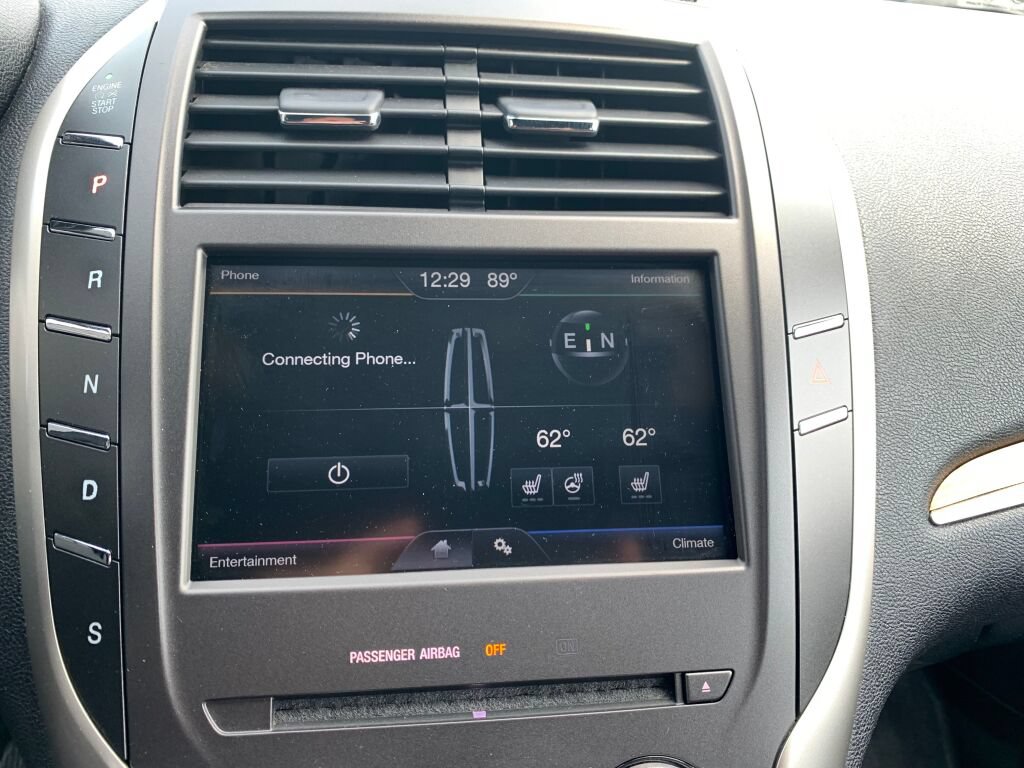 Used 2015 Lincoln MKC FWD w/ Equipment Group 101A Select image 20