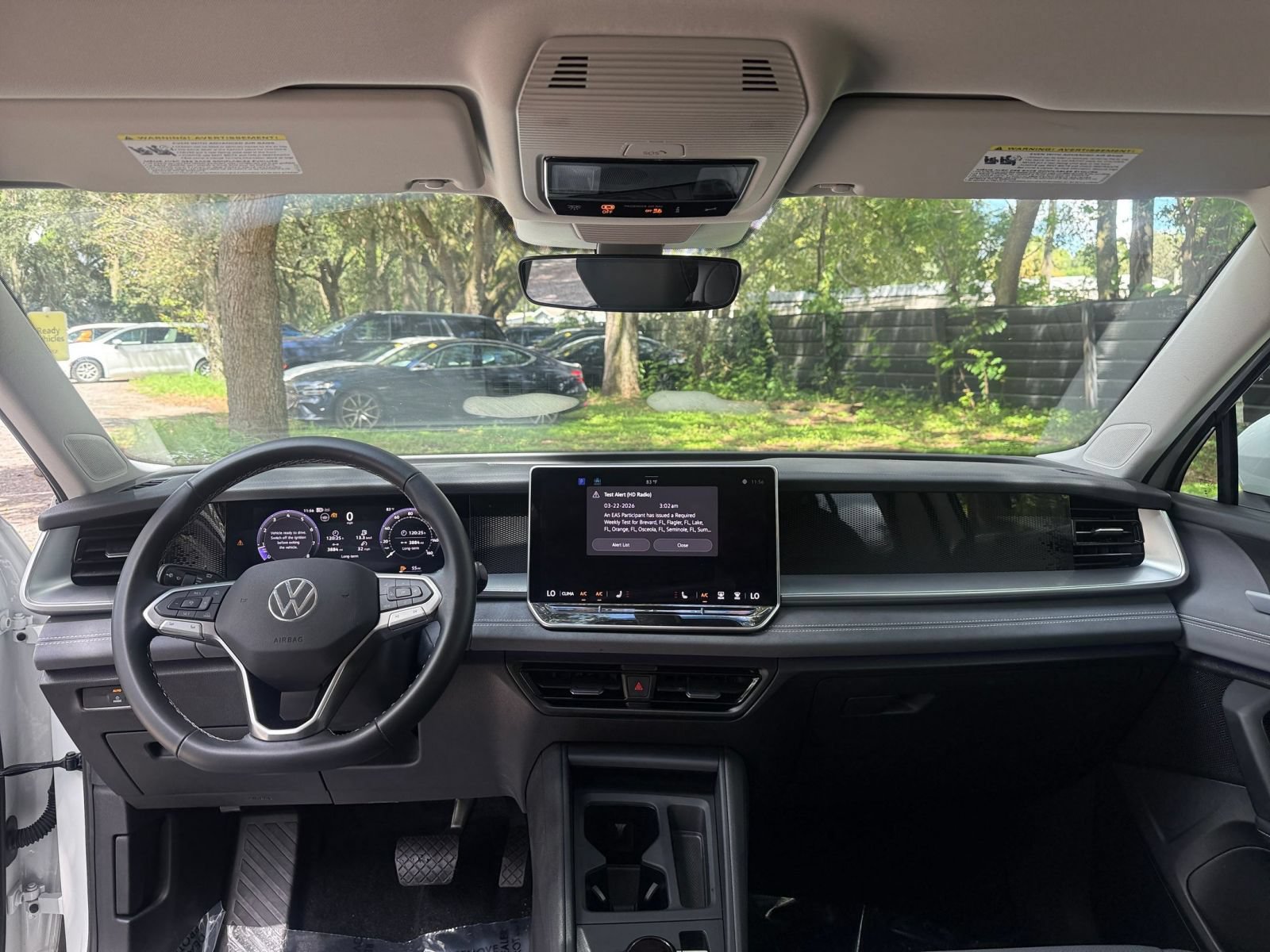 Used 2026 Volkswagen Tiguan SE FWD image 27