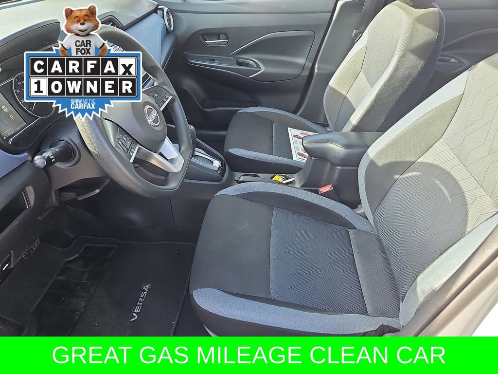 Used 2023 Nissan Versa SV image 27