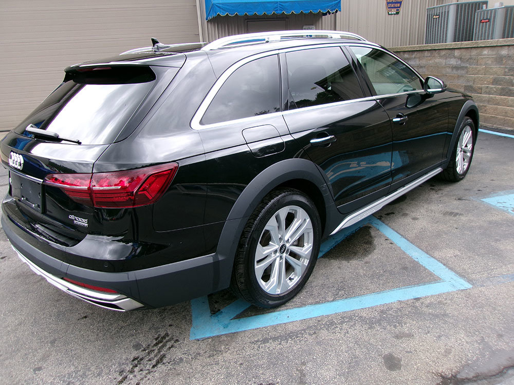 Used 2023 Audi A4 2.0T allroad Premium Plus image 4